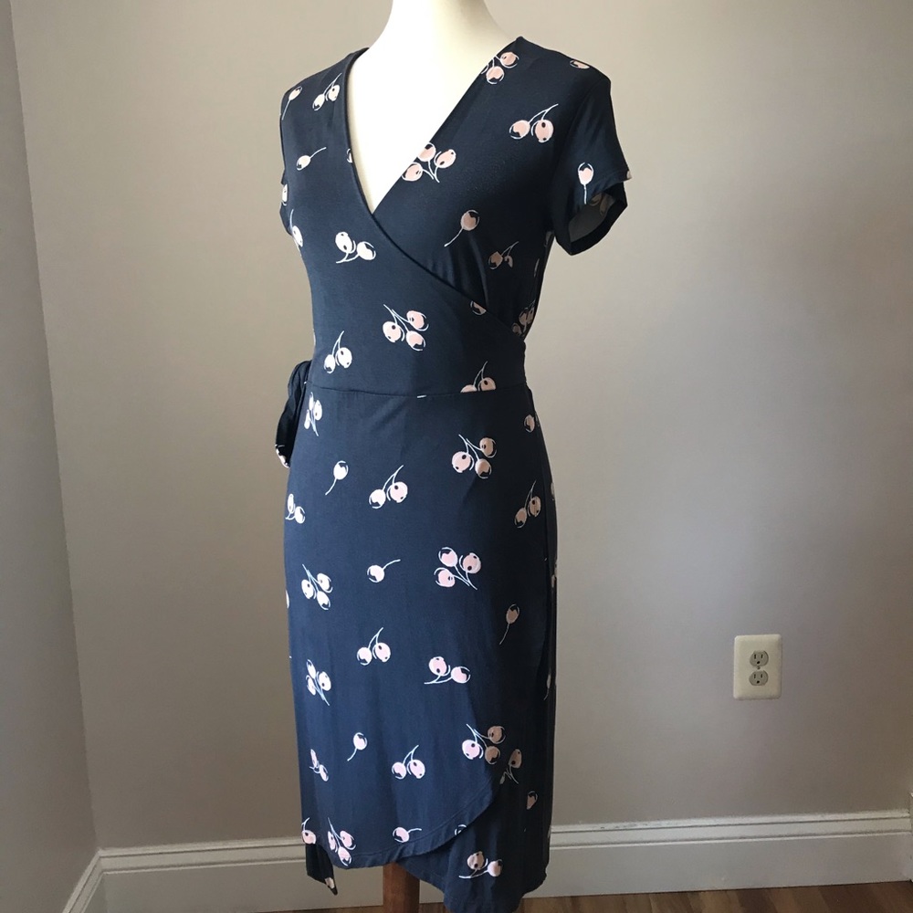 LOFT Stretchy Wrap Dress - LOFT - Size 4